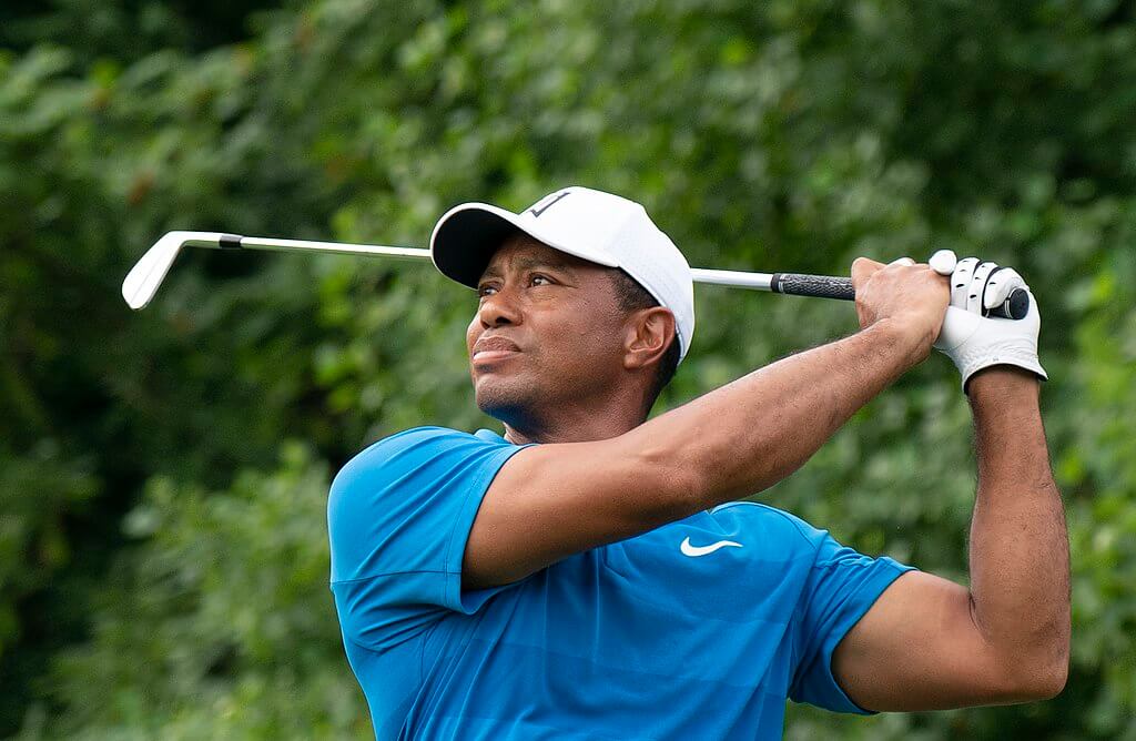 Tiger Woods sustains multiple leg injuries