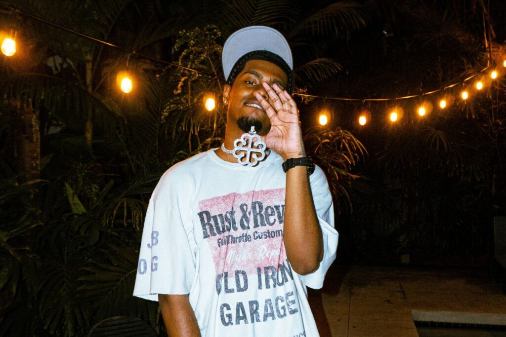 NOSTALGIA IS THE NEW NORMAL—CHIKORUSS’ 2000s R&B REVIVAL ChikoRuss